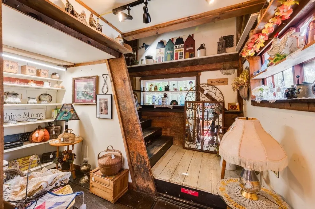 132 Portsmouth Avenue Stratham NH 03885