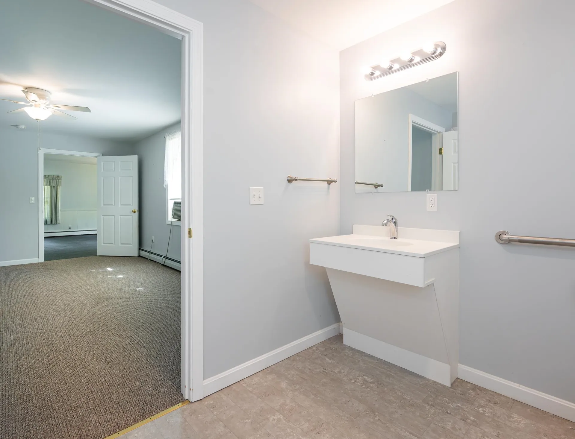 5 Dartmouth Lane Rochester NH 03867