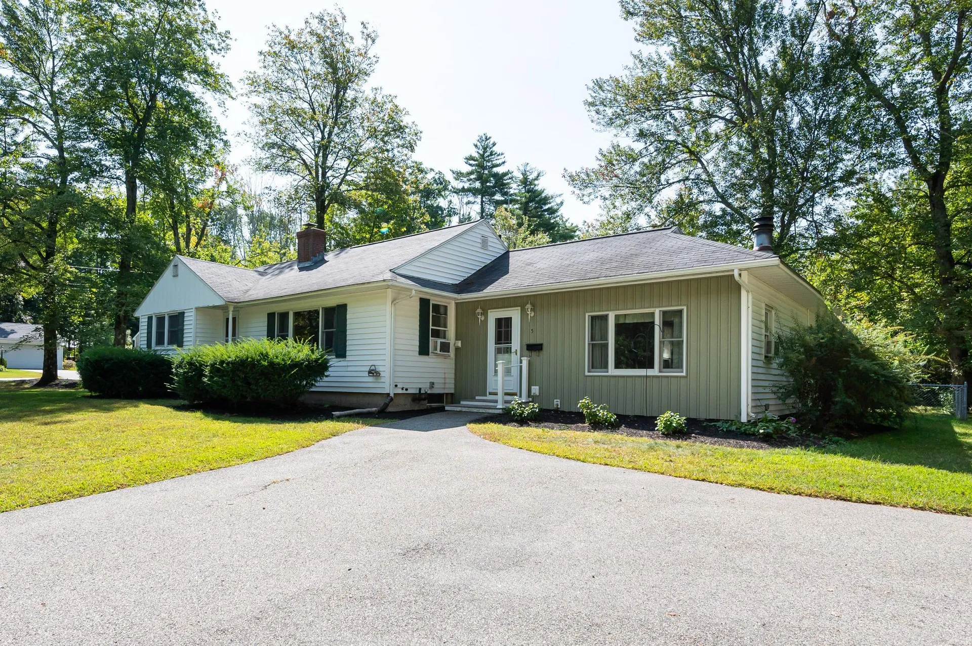 5 Dartmouth Lane Rochester NH 03867