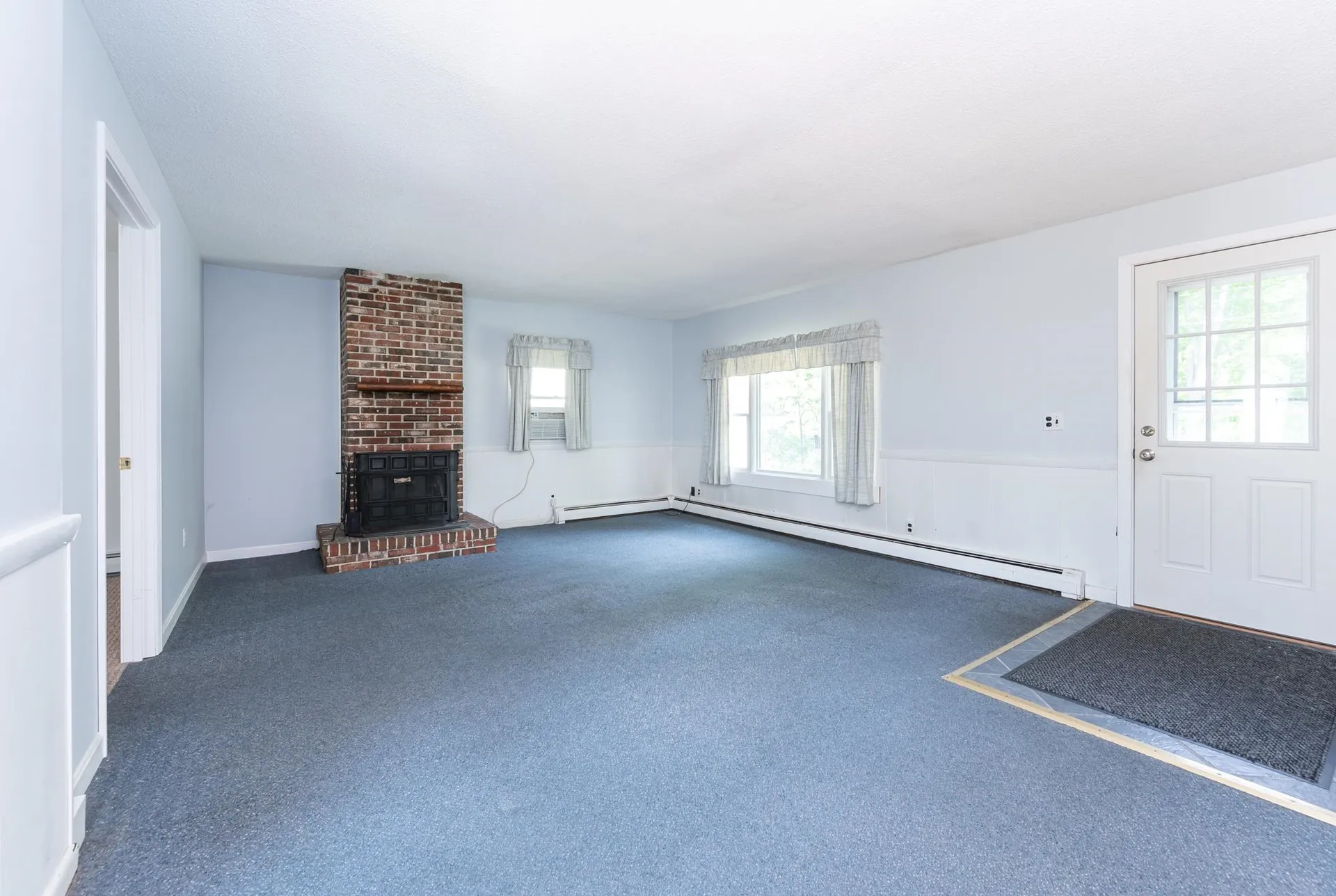 5 Dartmouth Lane Rochester NH 03867