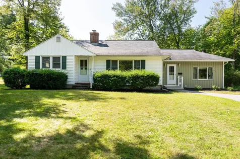 5 Dartmouth Lane Rochester NH 03867