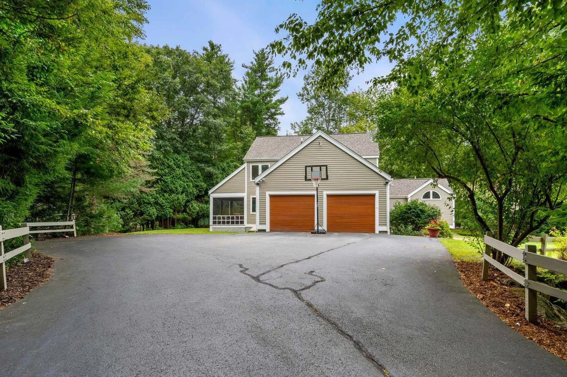 8 Brick Mill Road Bedford NH 03110