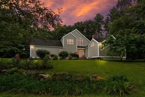 8 Brick Mill Road Bedford NH 03110