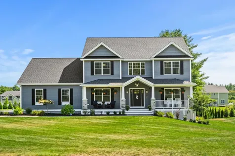29 Caymus Ridge Salem NH 03079