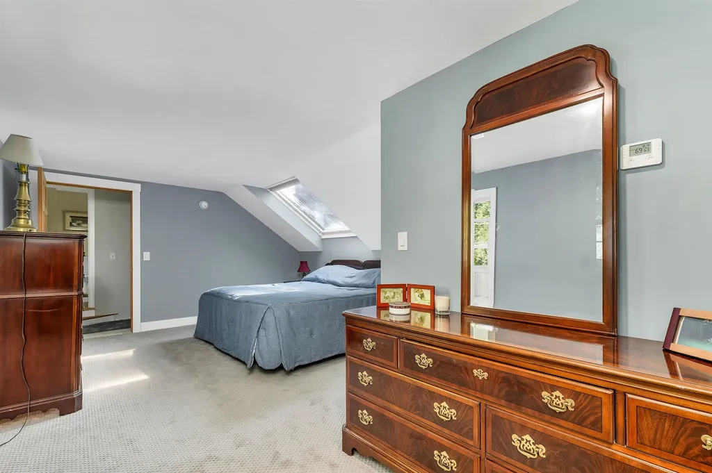 146 North Main Street Wolfeboro NH 03894