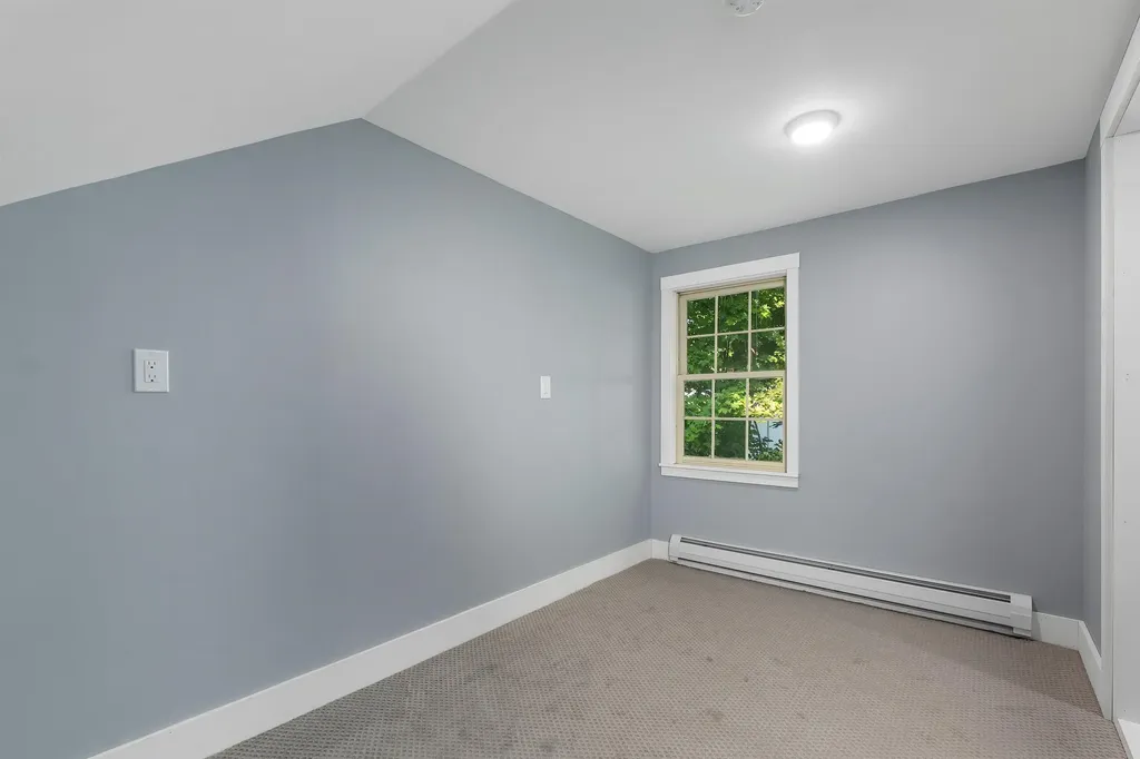 146 North Main Street Wolfeboro NH 03894