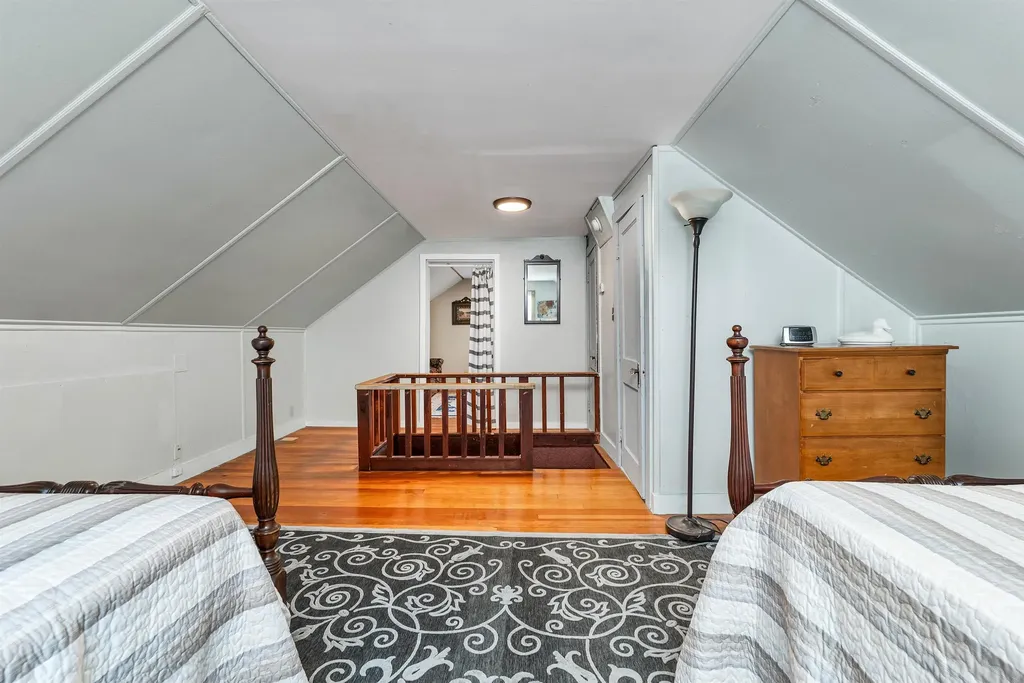 146 North Main Street Wolfeboro NH 03894