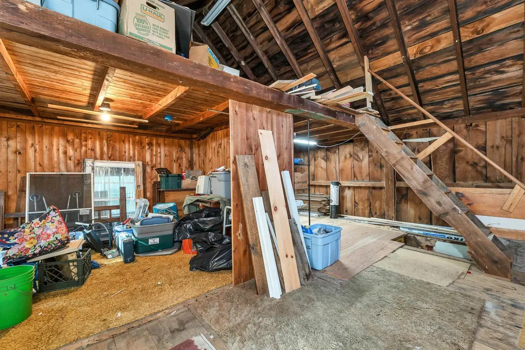 146 North Main Street Wolfeboro NH 03894