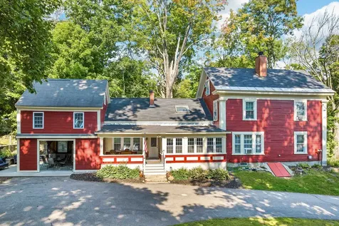 146 North Main Street Wolfeboro NH 03894