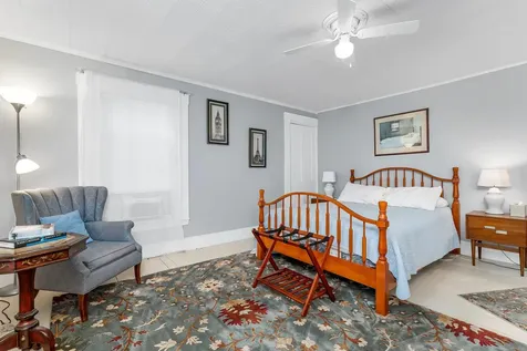 146 North Main Street Wolfeboro NH 03894