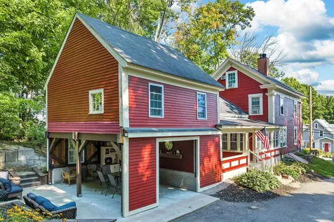 146 North Main Street Wolfeboro NH 03894