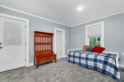 146 North Main Street Wolfeboro NH 03894