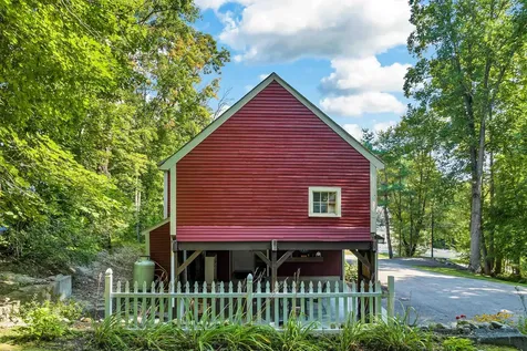 146 North Main Street Wolfeboro NH 03894