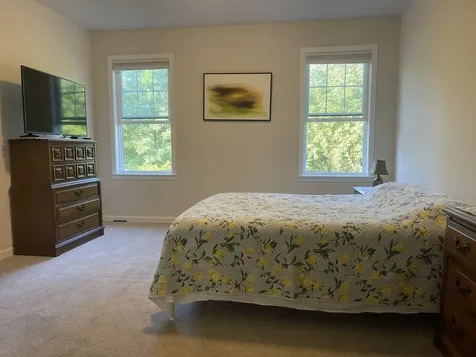 21 Mill River Lane Shelburne VT 05482