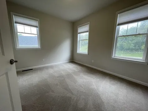 21 Mill River Lane Shelburne VT 05482