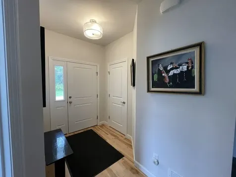 21 Mill River Lane Shelburne VT 05482