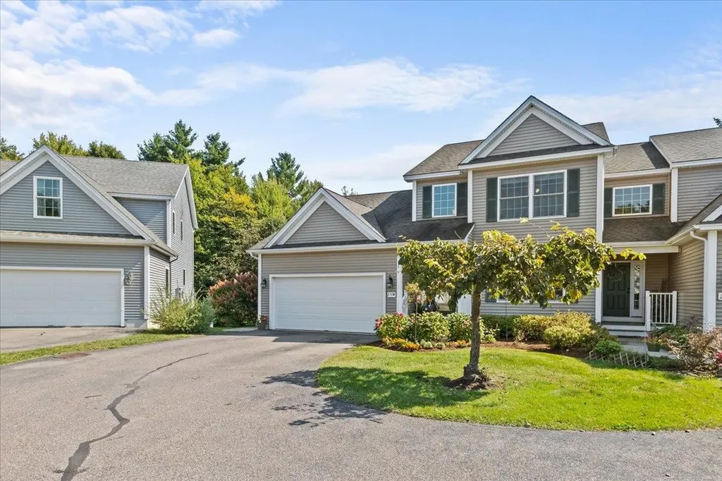 230 B Ledgewood Lane Georgia VT 05468
