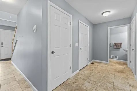 230 B Ledgewood Lane Georgia VT 05468