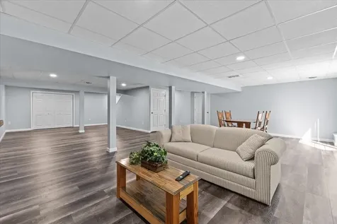 230 B Ledgewood Lane Georgia VT 05468