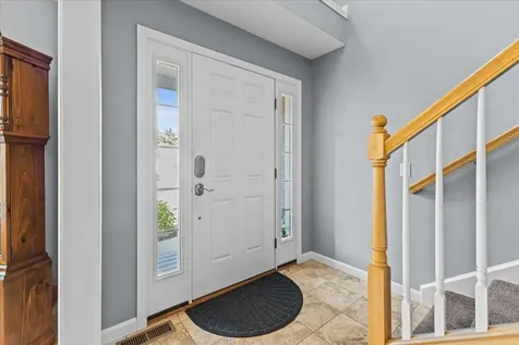 230 B Ledgewood Lane Georgia VT 05468