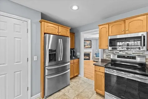 230 B Ledgewood Lane Georgia VT 05468