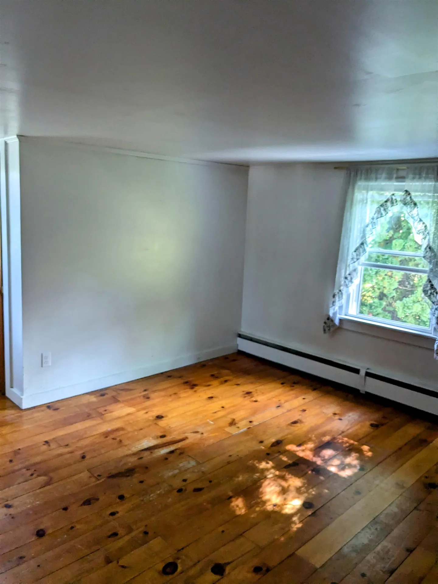 25 Ford Avenue Walpole NH 03608