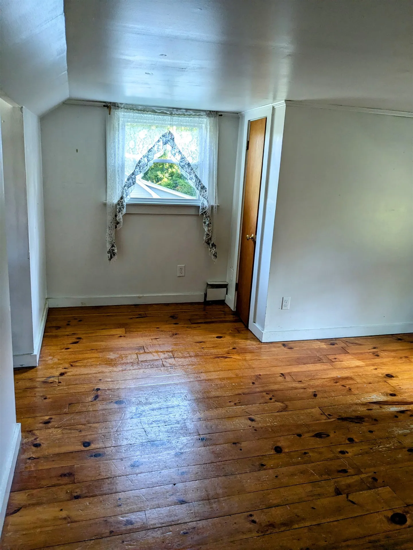 25 Ford Avenue Walpole NH 03608