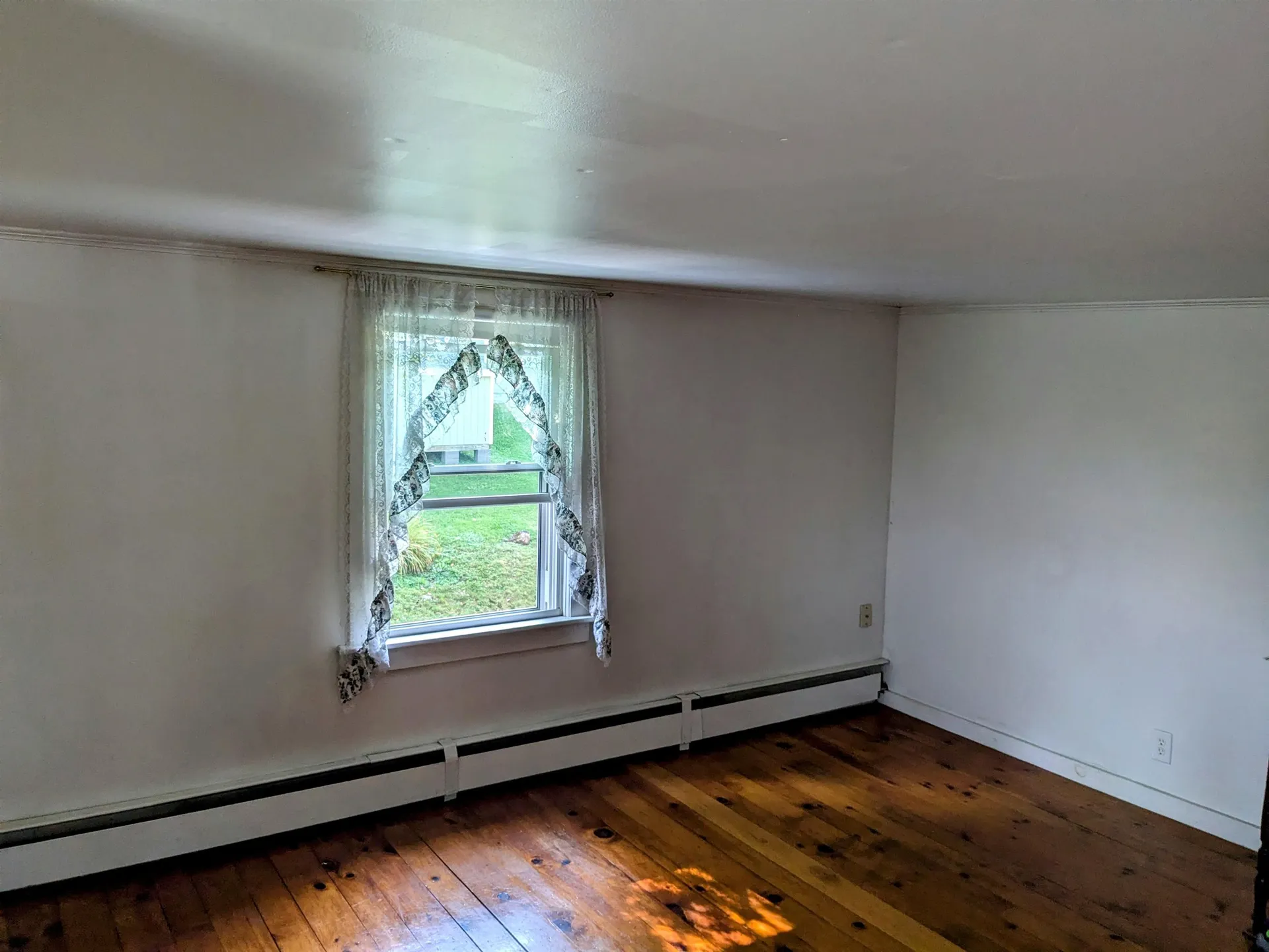 25 Ford Avenue Walpole NH 03608