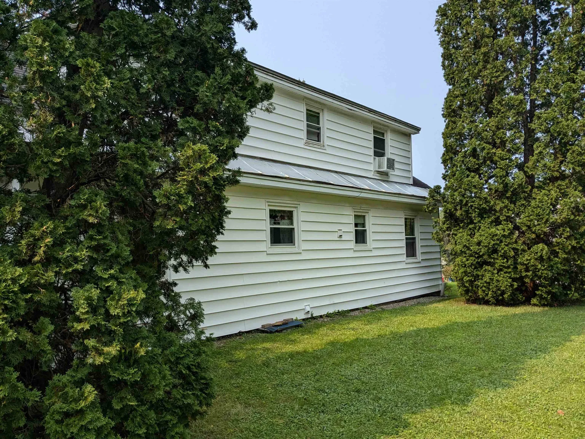 25 Ford Avenue Walpole NH 03608