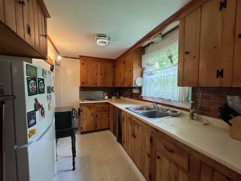 25 Ford Avenue Walpole NH 03608