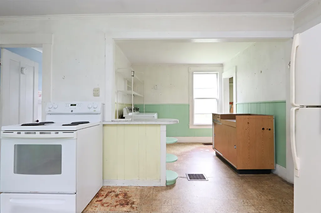 264 Bimson Drive Barnet VT 05821