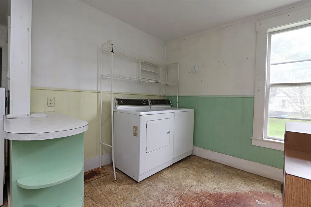 264 Bimson Drive Barnet VT 05821