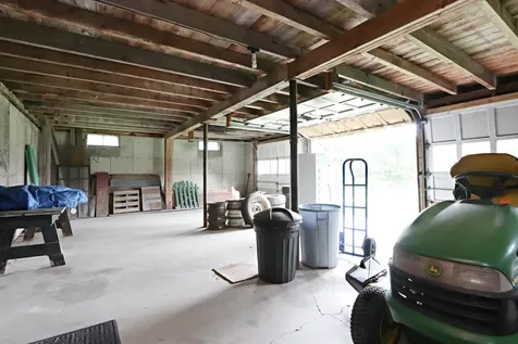 264 Bimson Drive Barnet VT 05821