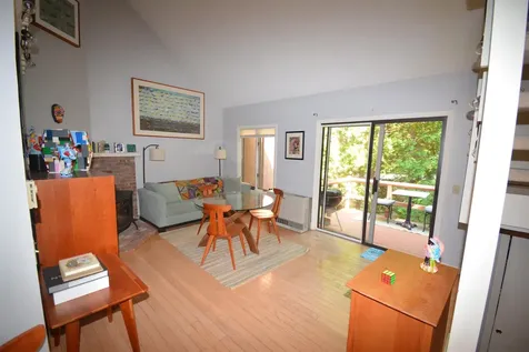 832 Covered Bridge Lane Grantham NH 03753