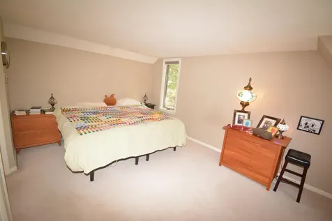 832 Covered Bridge Lane Grantham NH 03753