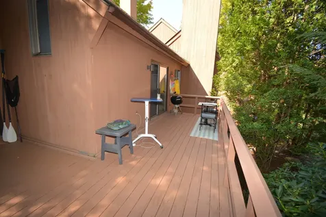 832 Covered Bridge Lane Grantham NH 03753