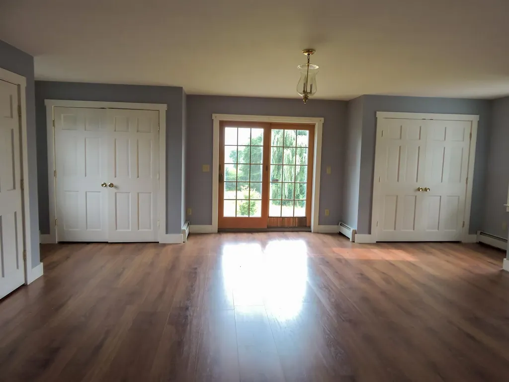 83 Park Avenue Bridport VT 05734