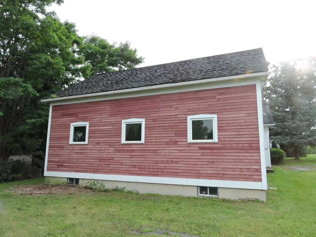 83 Park Avenue Bridport VT 05734