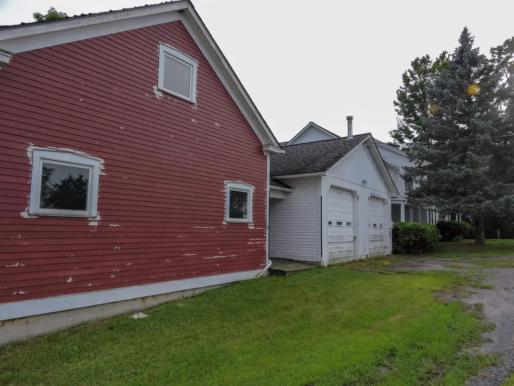 83 Park Avenue Bridport VT 05734