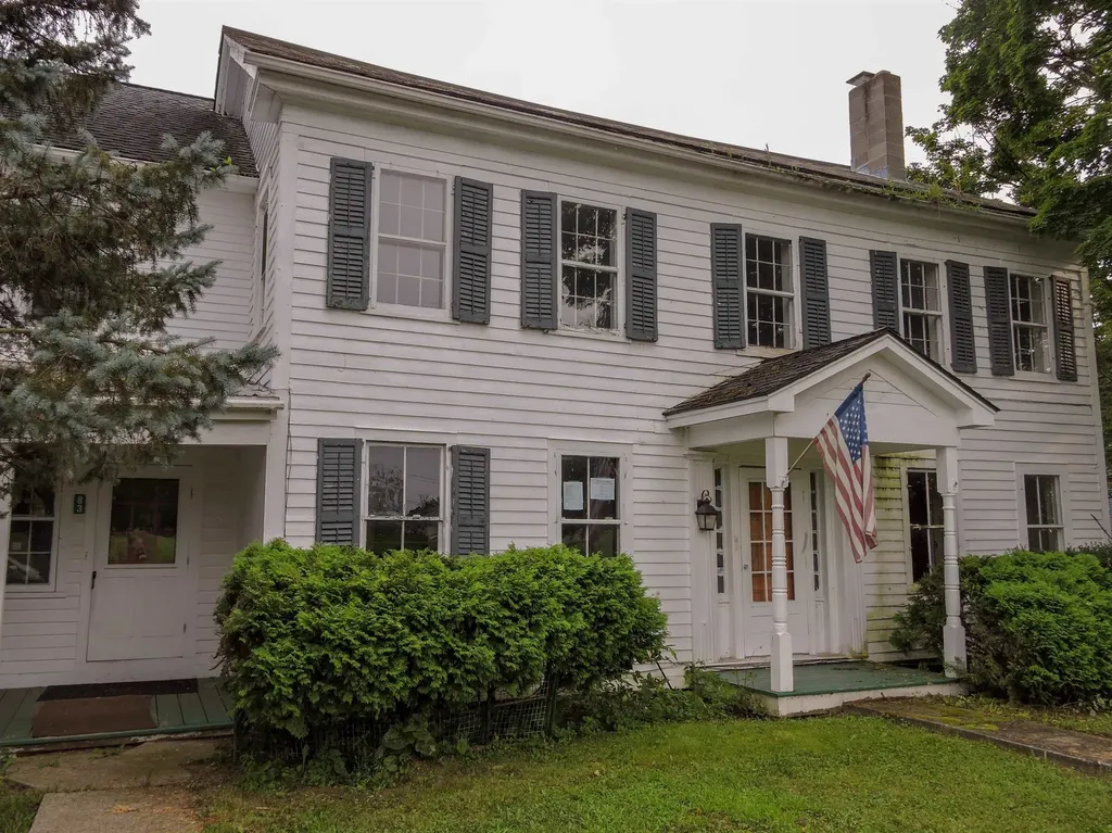 83 Park Avenue Bridport VT 05734