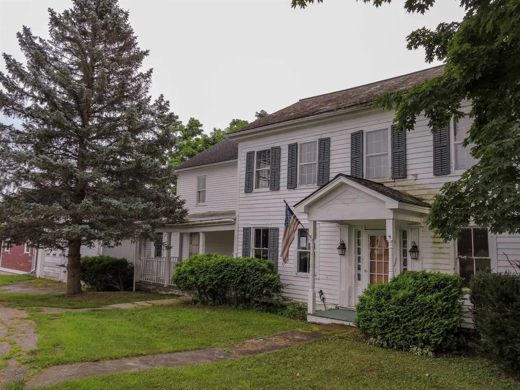 83 Park Avenue Bridport VT 05734