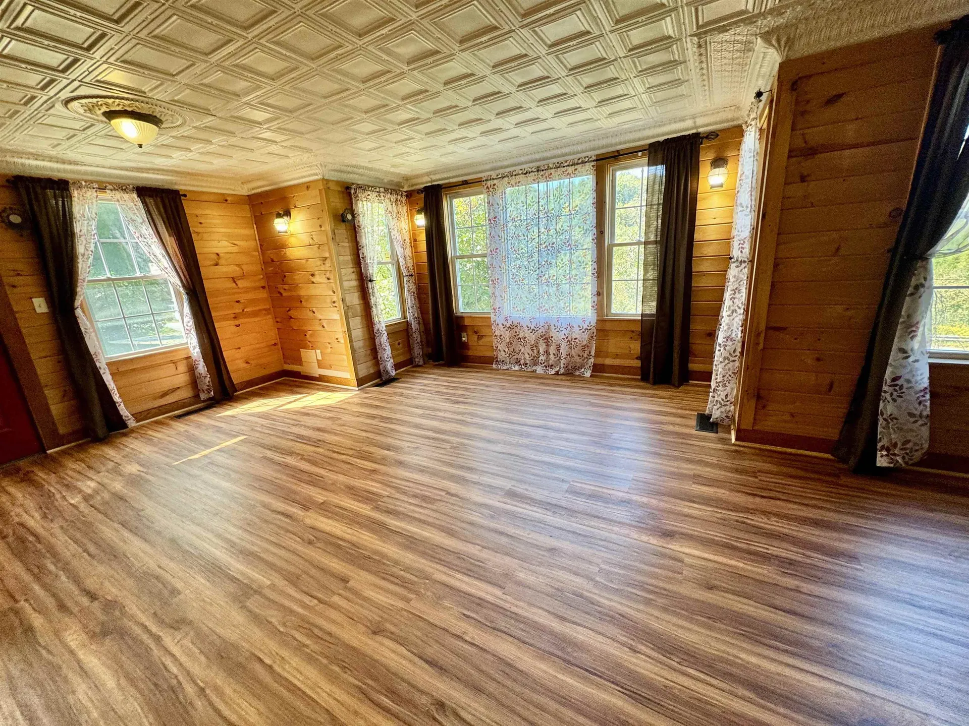 5 Thompson Road Topsham VT 05076
