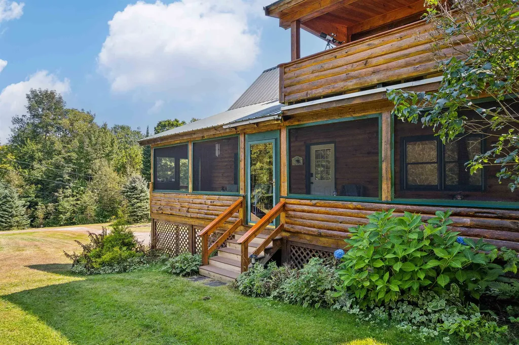 880 Court Street Haverhill NH 03765