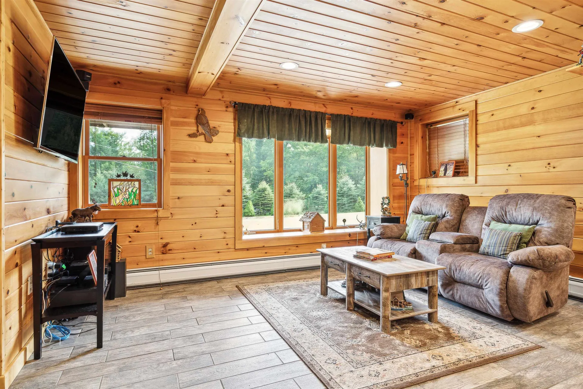 880 Court Street Haverhill NH 03765