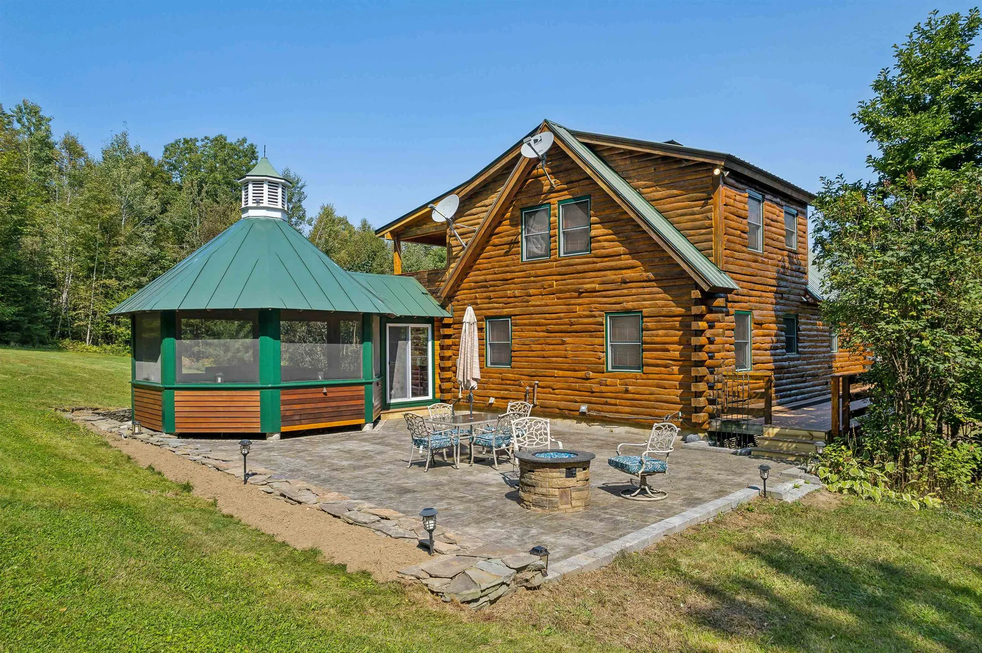 880 Court Street Haverhill NH 03765