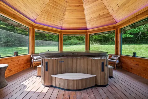 880 Court Street Haverhill NH 03765