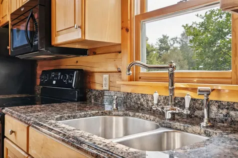 880 Court Street Haverhill NH 03765