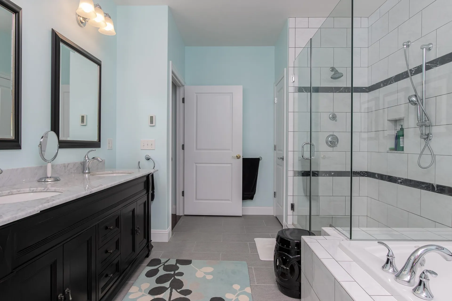 6 Swan Circle Concord NH 03301