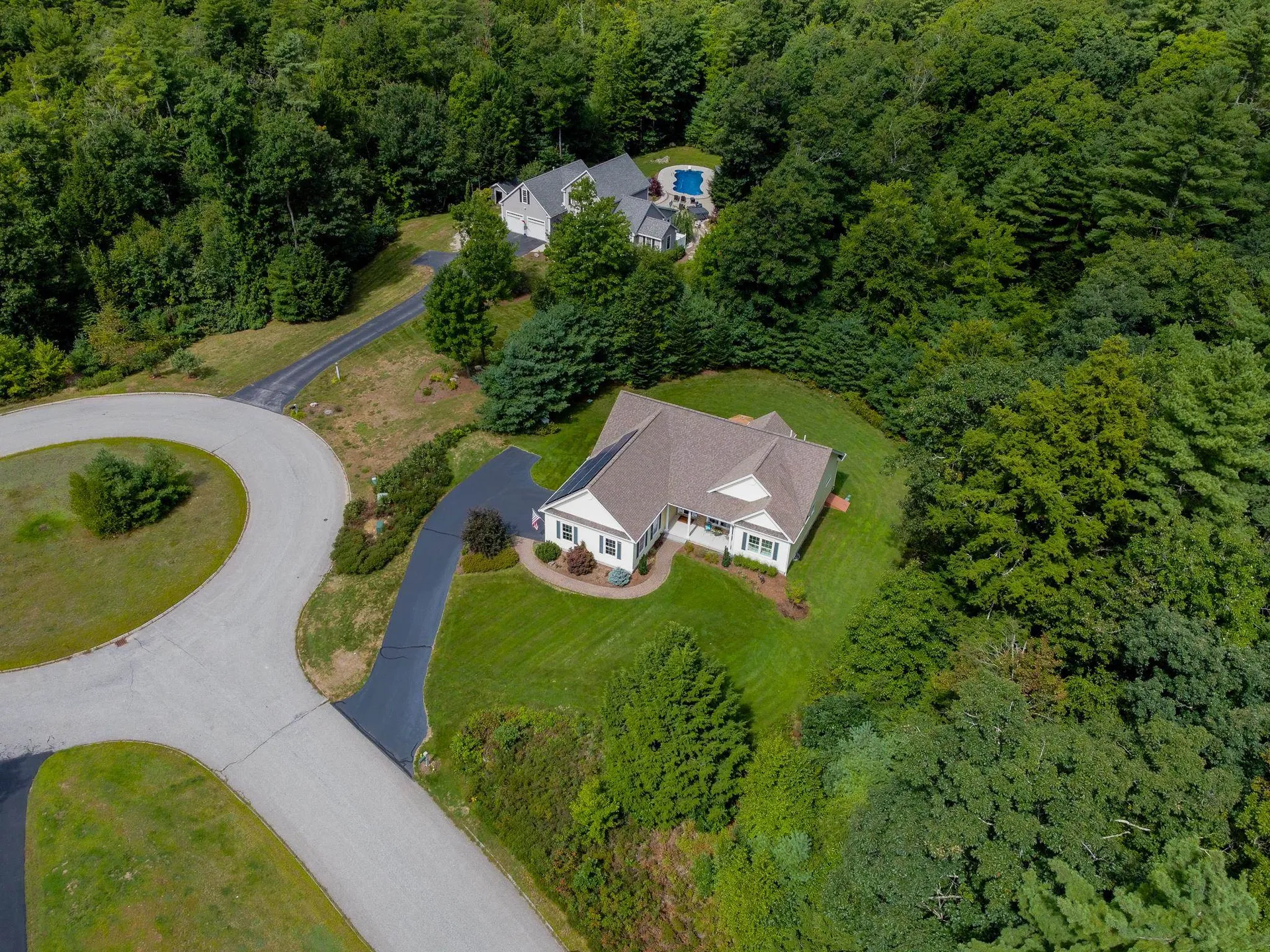 6 Swan Circle Concord NH 03301