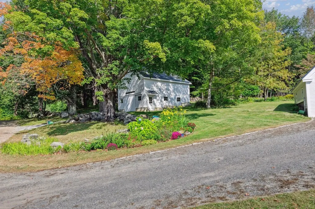 188 Burpee Road Dublin NH 03444